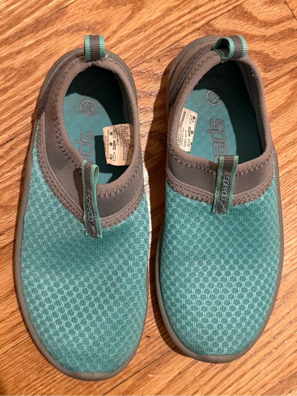 Speedo Kids Aqua Socks / Slip-On Water Shoes in Teal and Gray Sz 12